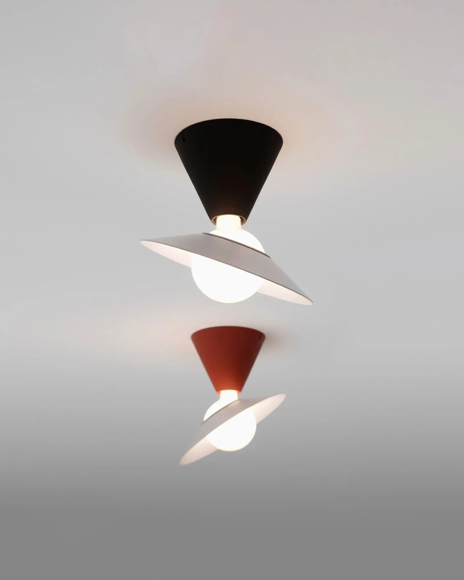 Fante Iconic adjustable ceiling light
