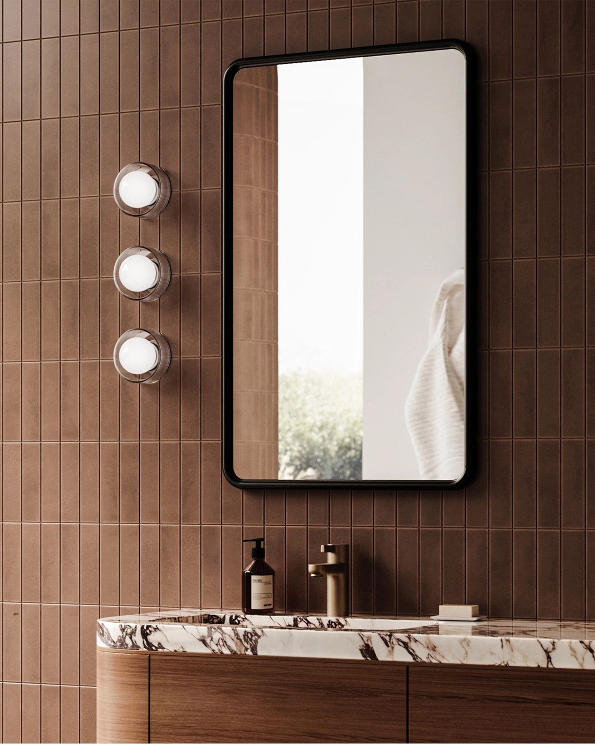 Orb Sur Ribbed Wall Light
